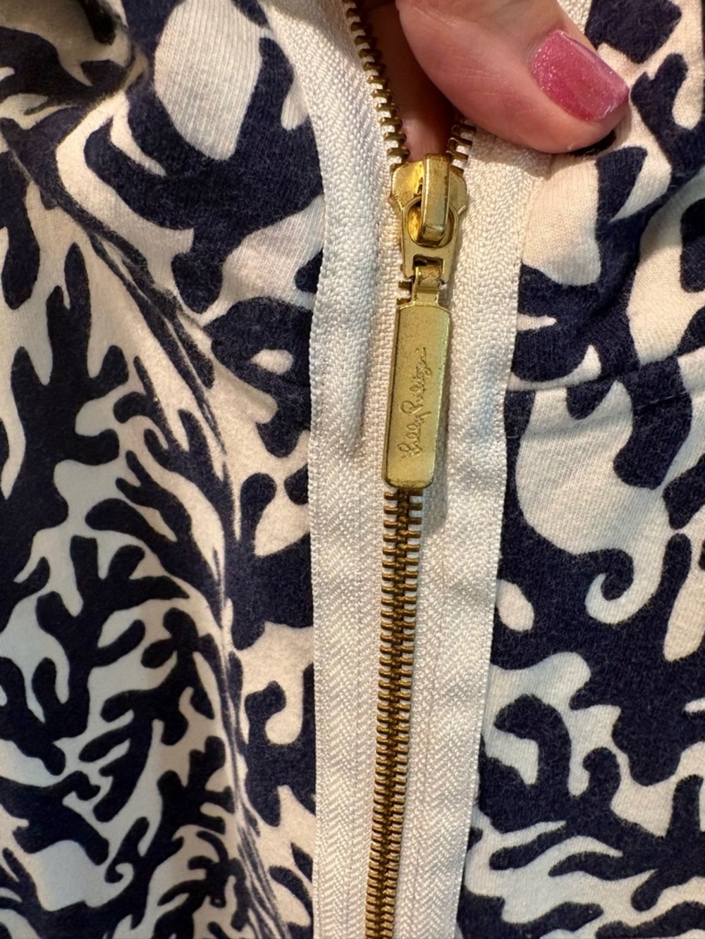 Lilly Pulitzer Leona “Good Reef” Coral-Print Zip Jacket Sz Large - Picture 3 of 5